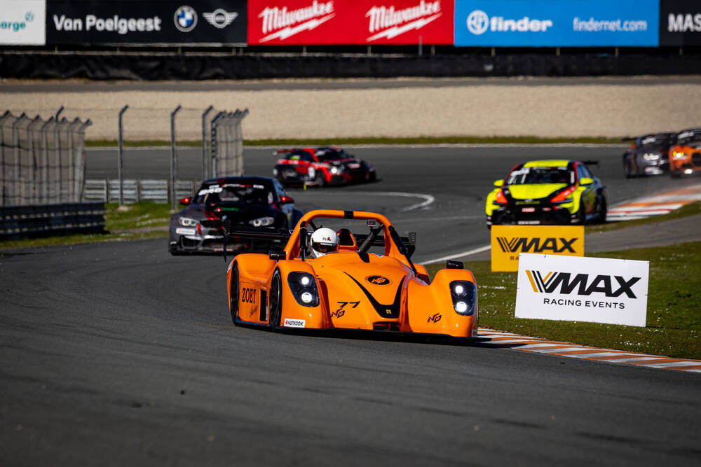 Van Dijk verrast met winst in tweede sprintrace op Zandvoort